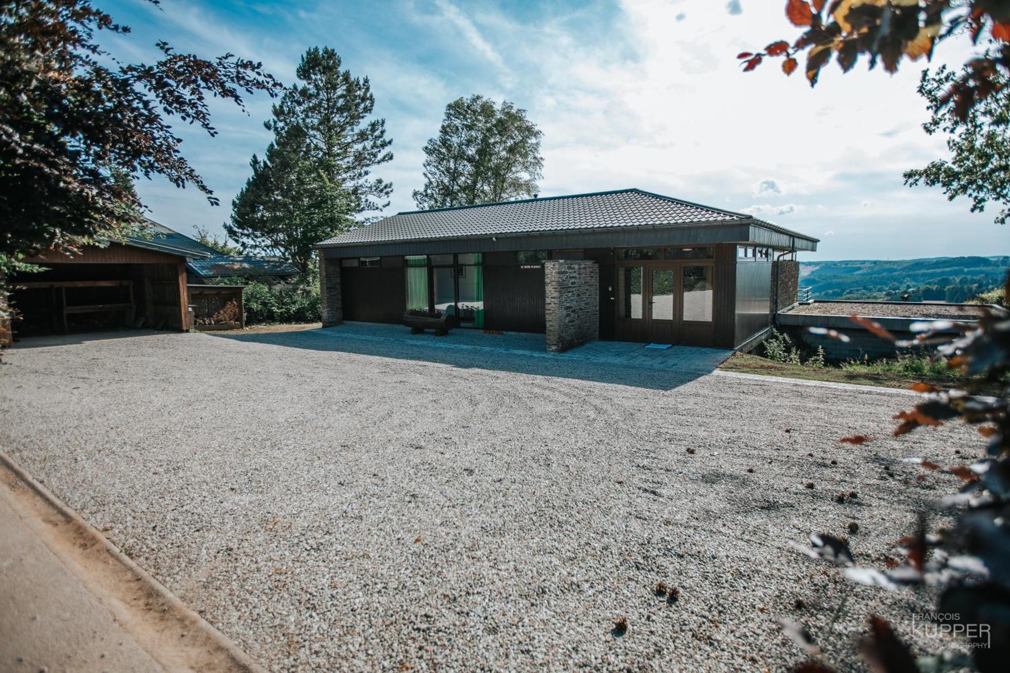 Le Noir Flohay 30 Pers - Malmedy, Vue, Wellness Villa ภายนอก รูปภาพ