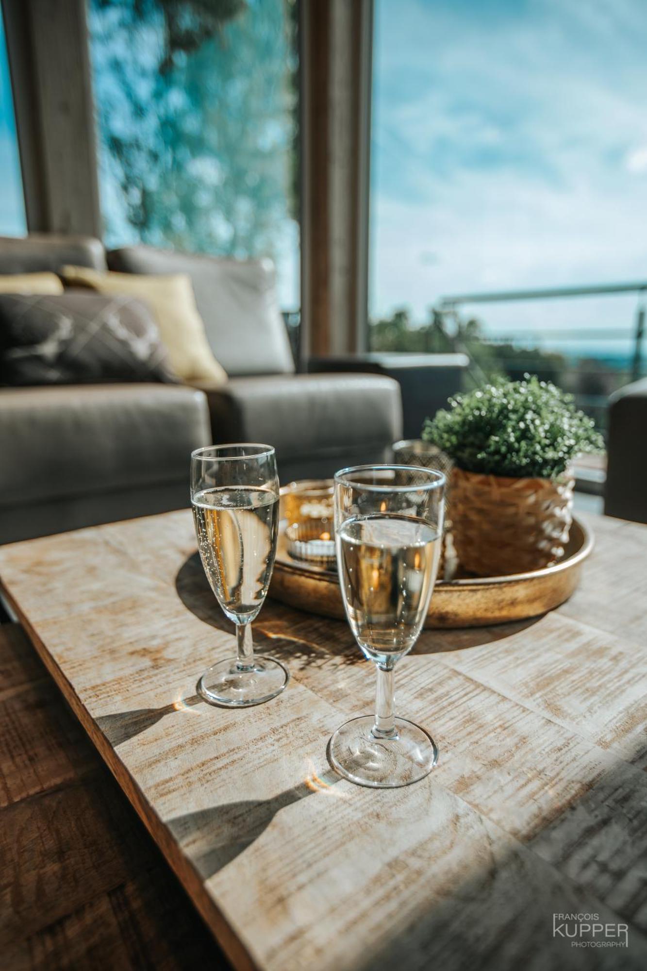 Le Noir Flohay 30 Pers - Malmedy, Vue, Wellness Villa ภายนอก รูปภาพ