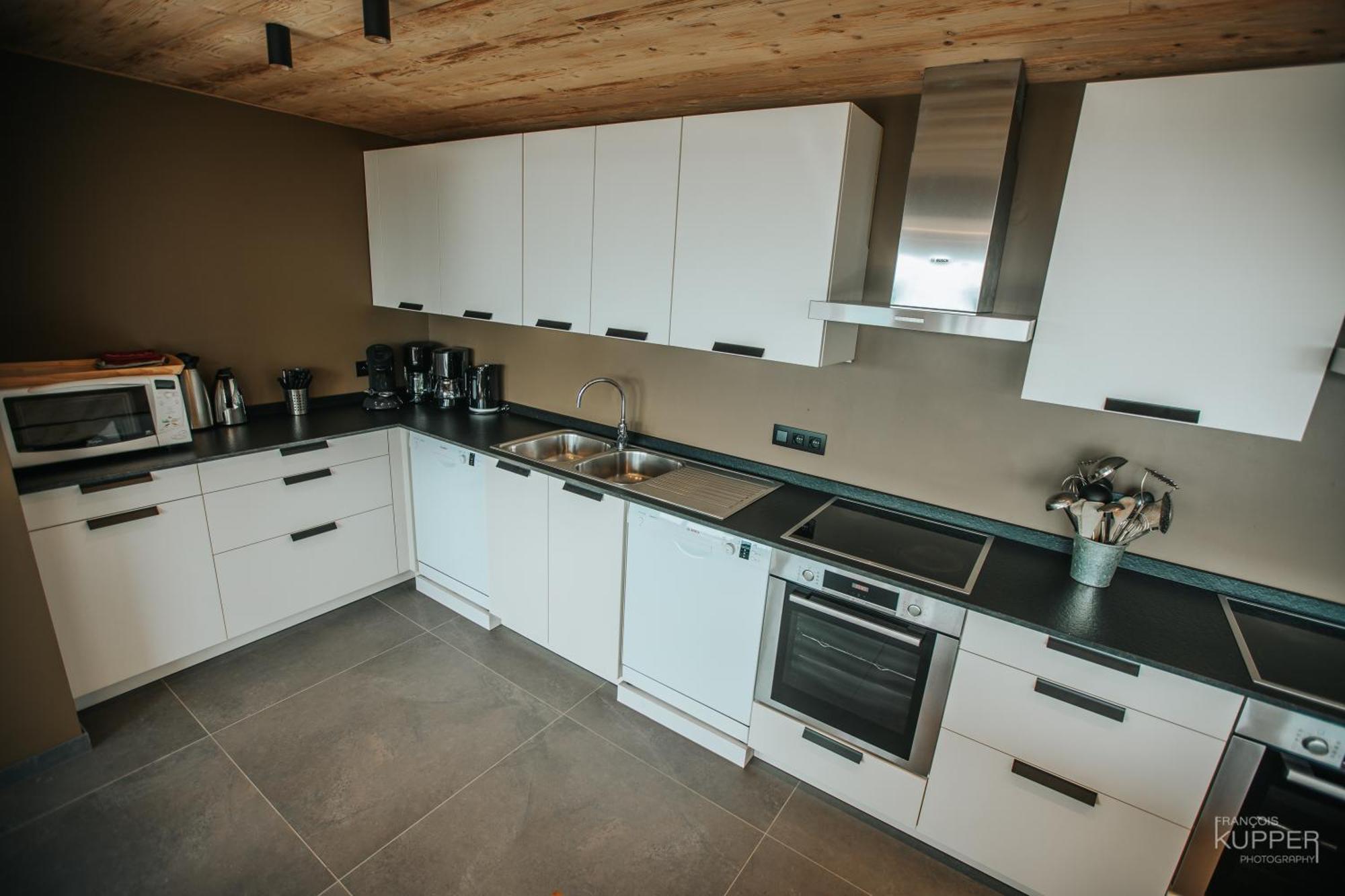 Le Noir Flohay 30 Pers - Malmedy, Vue, Wellness Villa ภายนอก รูปภาพ