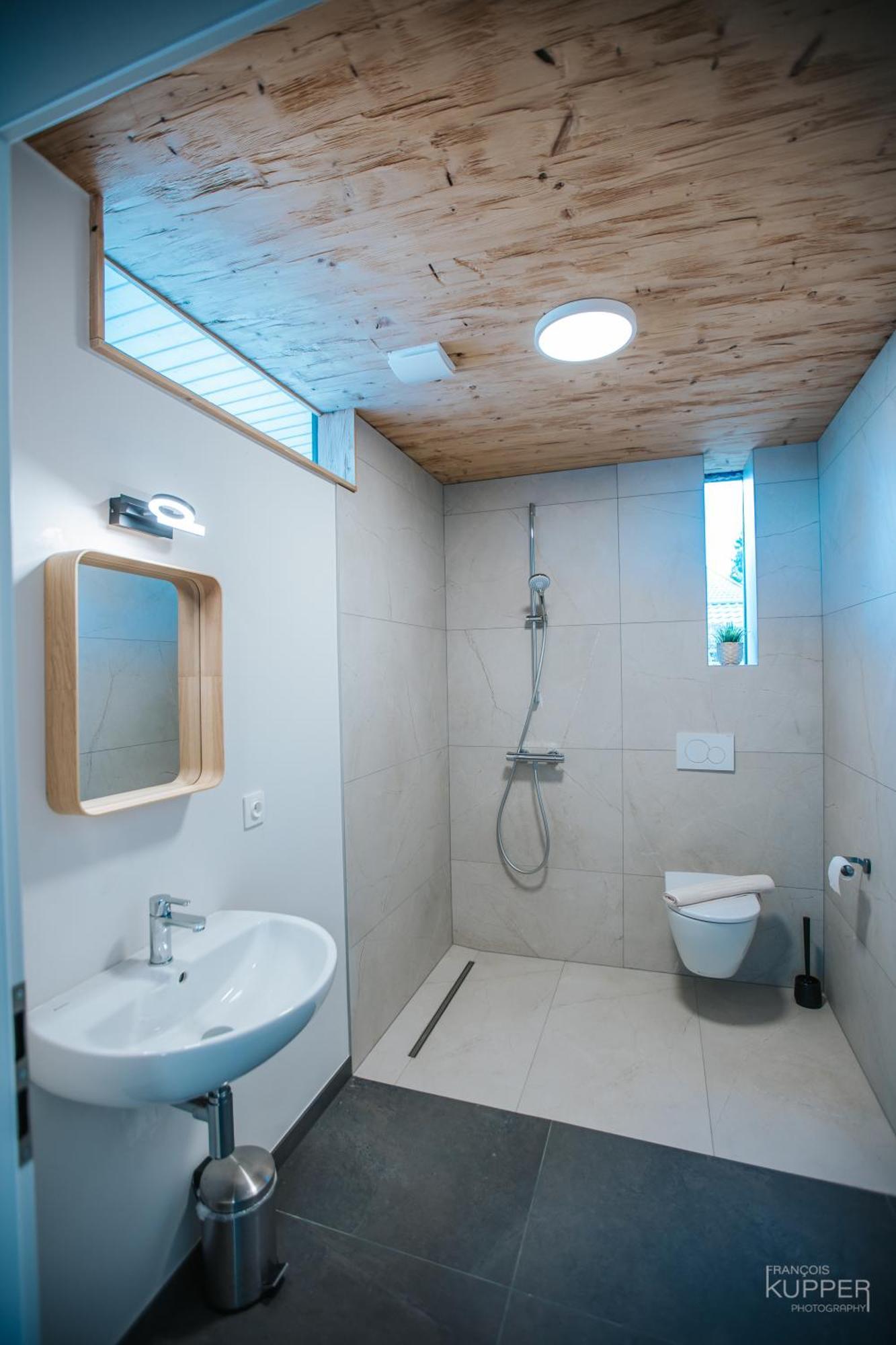 Le Noir Flohay 30 Pers - Malmedy, Vue, Wellness Villa ภายนอก รูปภาพ