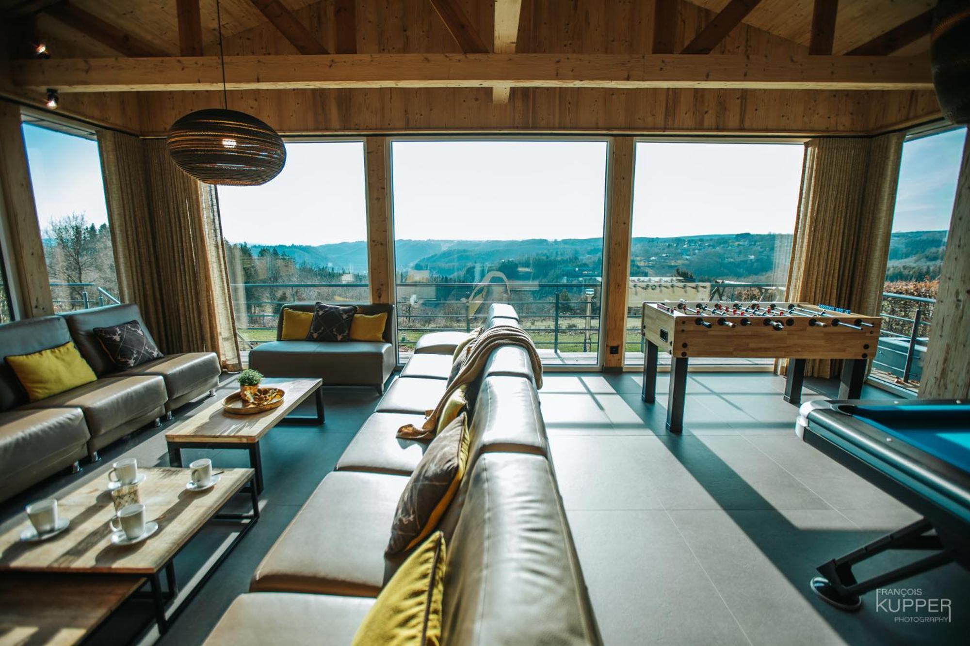 Le Noir Flohay 30 Pers - Malmedy, Vue, Wellness Villa ภายนอก รูปภาพ